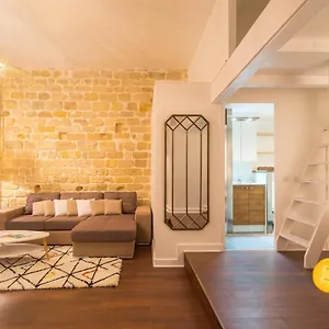 Appartement Bastille Garden - Menage Pro, Wifi, Climatisation, Parijs