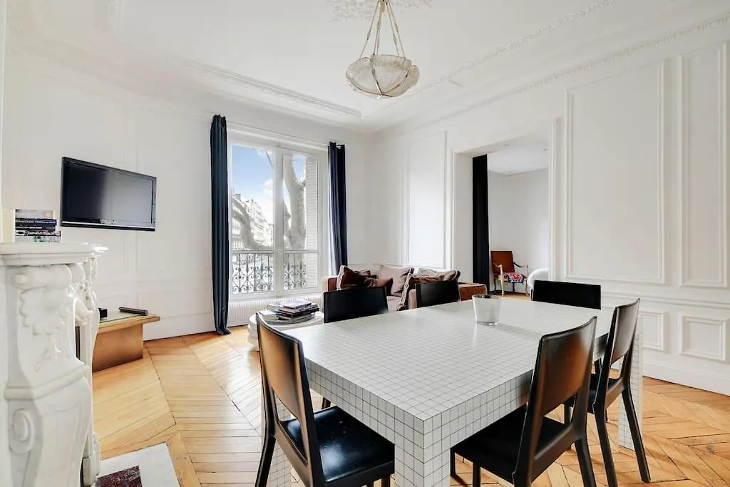 Charme Au Coeur De Paris Apartment France